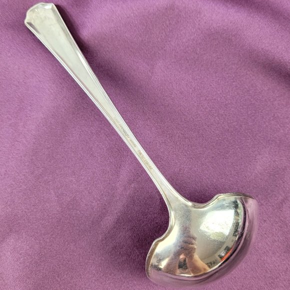 Oneida Community 1923 Algonquin Baronet Ladle 7" - Picture 2 of 4